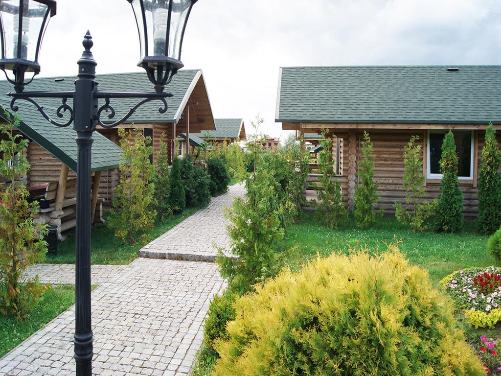 Eco Village Obukhiv Exterior photo